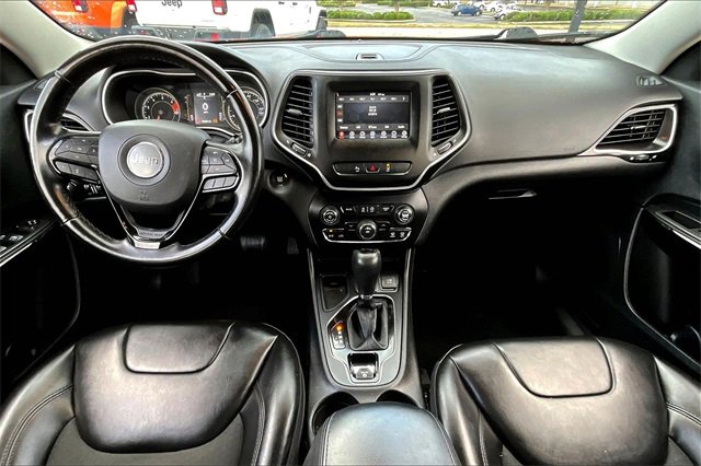 Used 2021 Jeep Cherokee Latitude Plus image 7