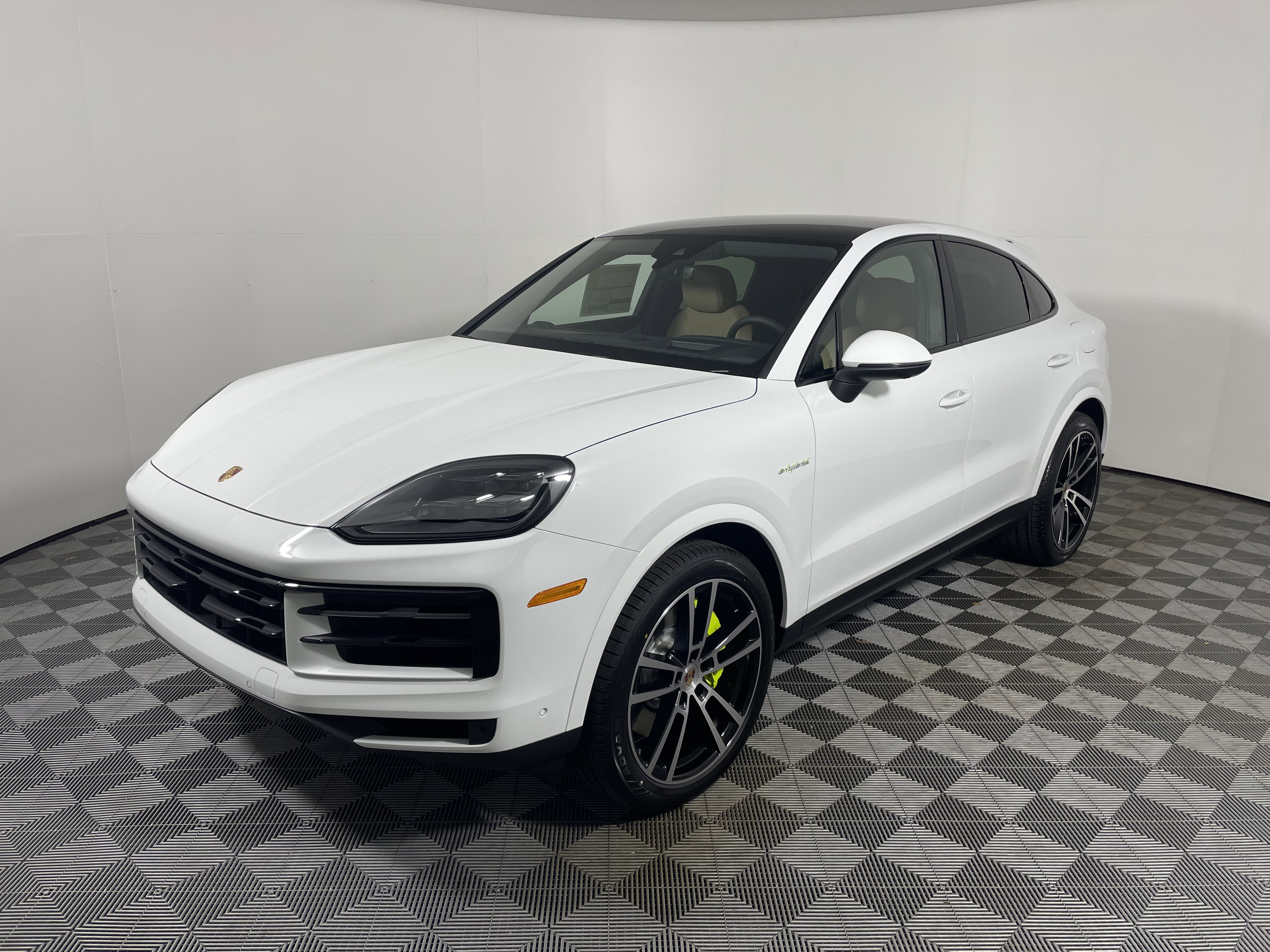 New 2026 Porsche Cayenne E-Hybrid image 11