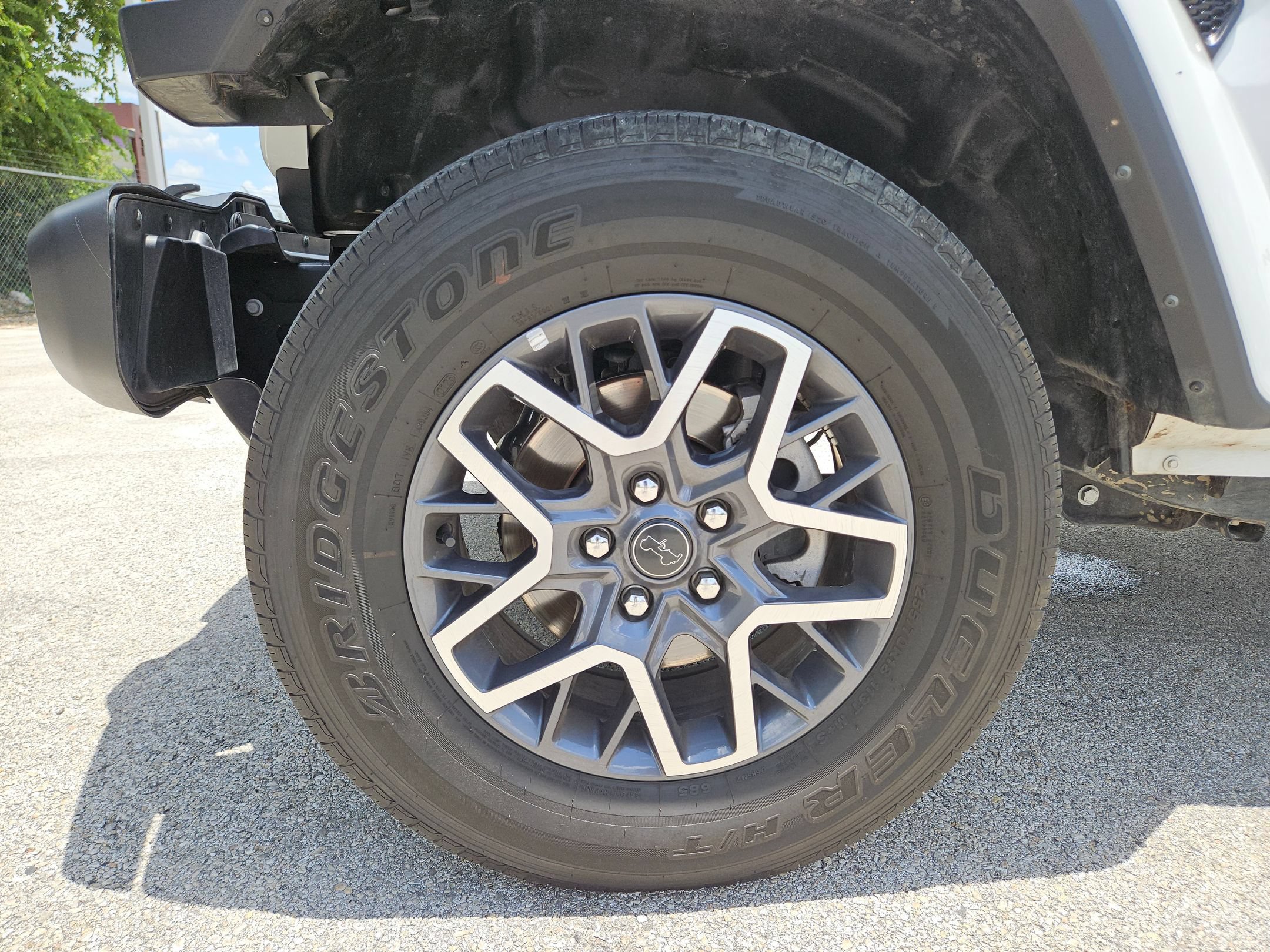 Used 2025 Jeep Wrangler Unlimited Sahara AWD/4WD image 31