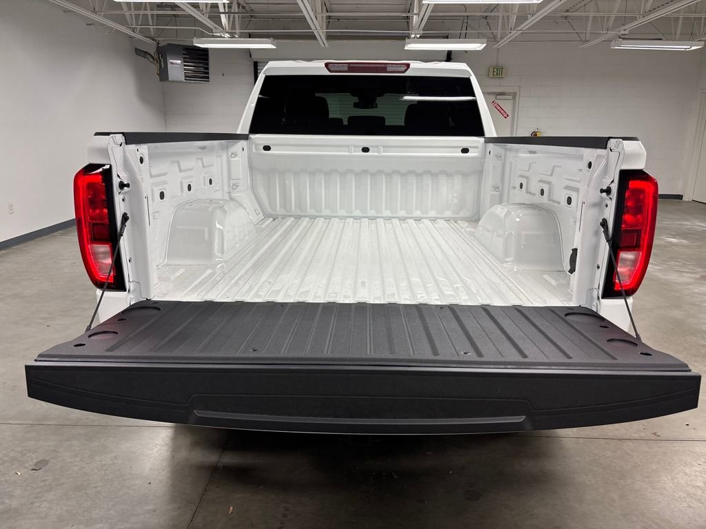 New 2026 GMC Sierra 1500 Elevation image 18
