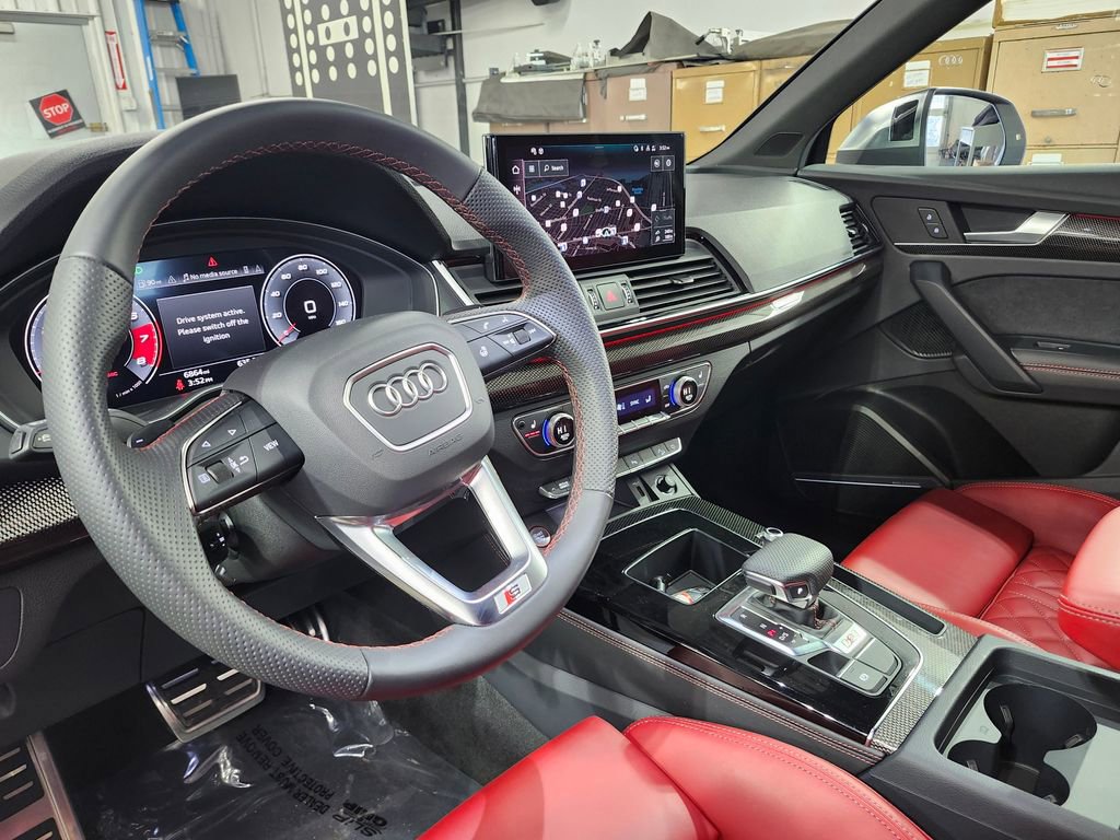 Certified 2025 Audi SQ5 Premium Plus w/ Premium Plus Package image 7