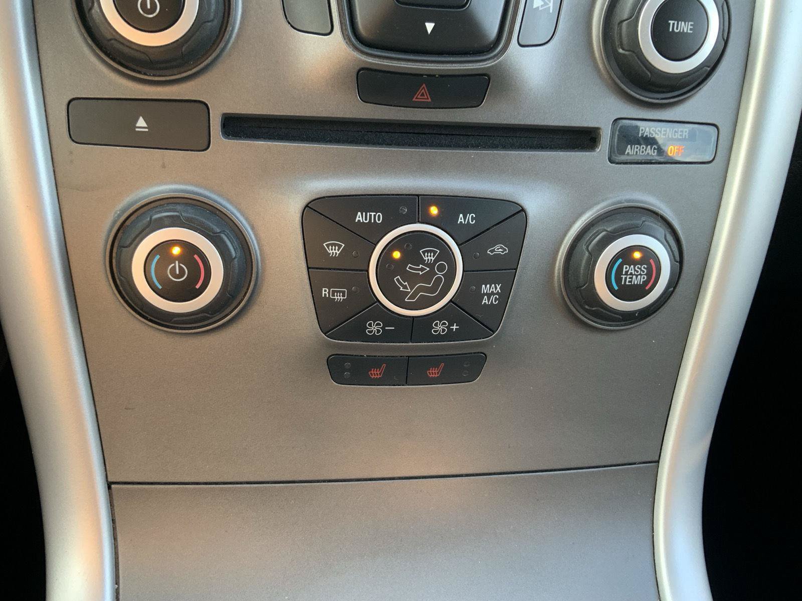 Used 2013 Ford Edge SEL FWD image 37