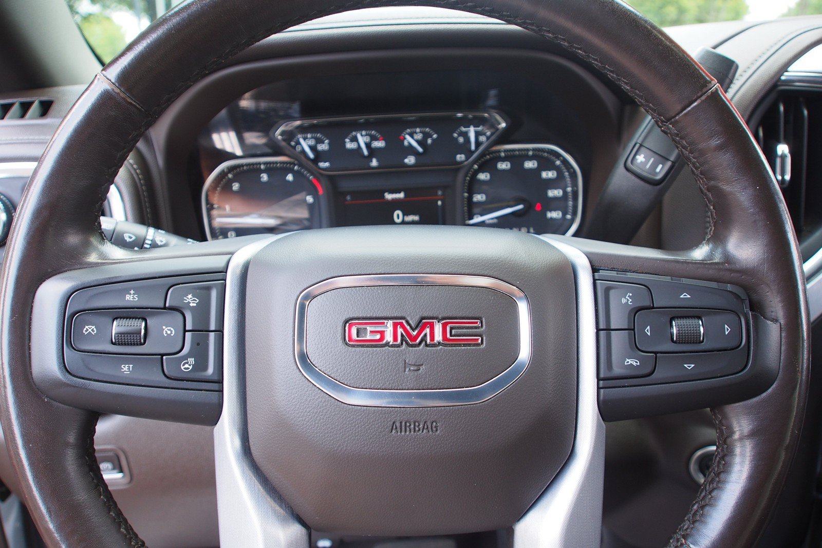 Used 2022 GMC Sierra 3500 SLE w/ SLE Convenience Package AWD/4WD image 19