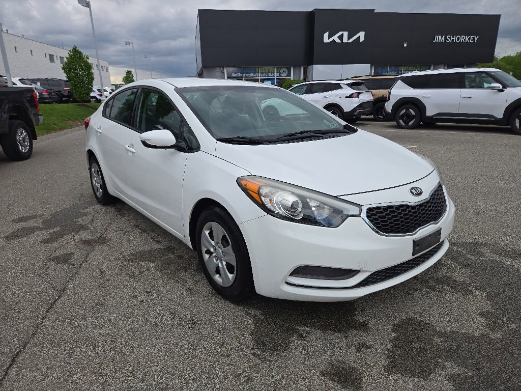 Used 2016 Kia Forte LX FWD image 1