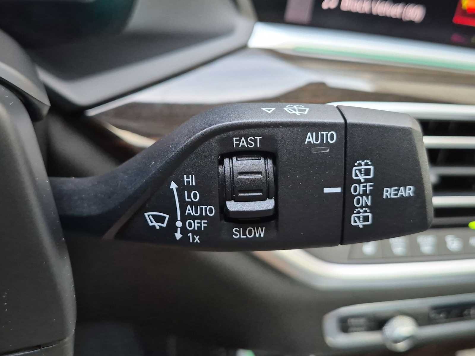Used 2020 BMW X5 xDrive40i w/ Premium Package AWD/4WD image 28