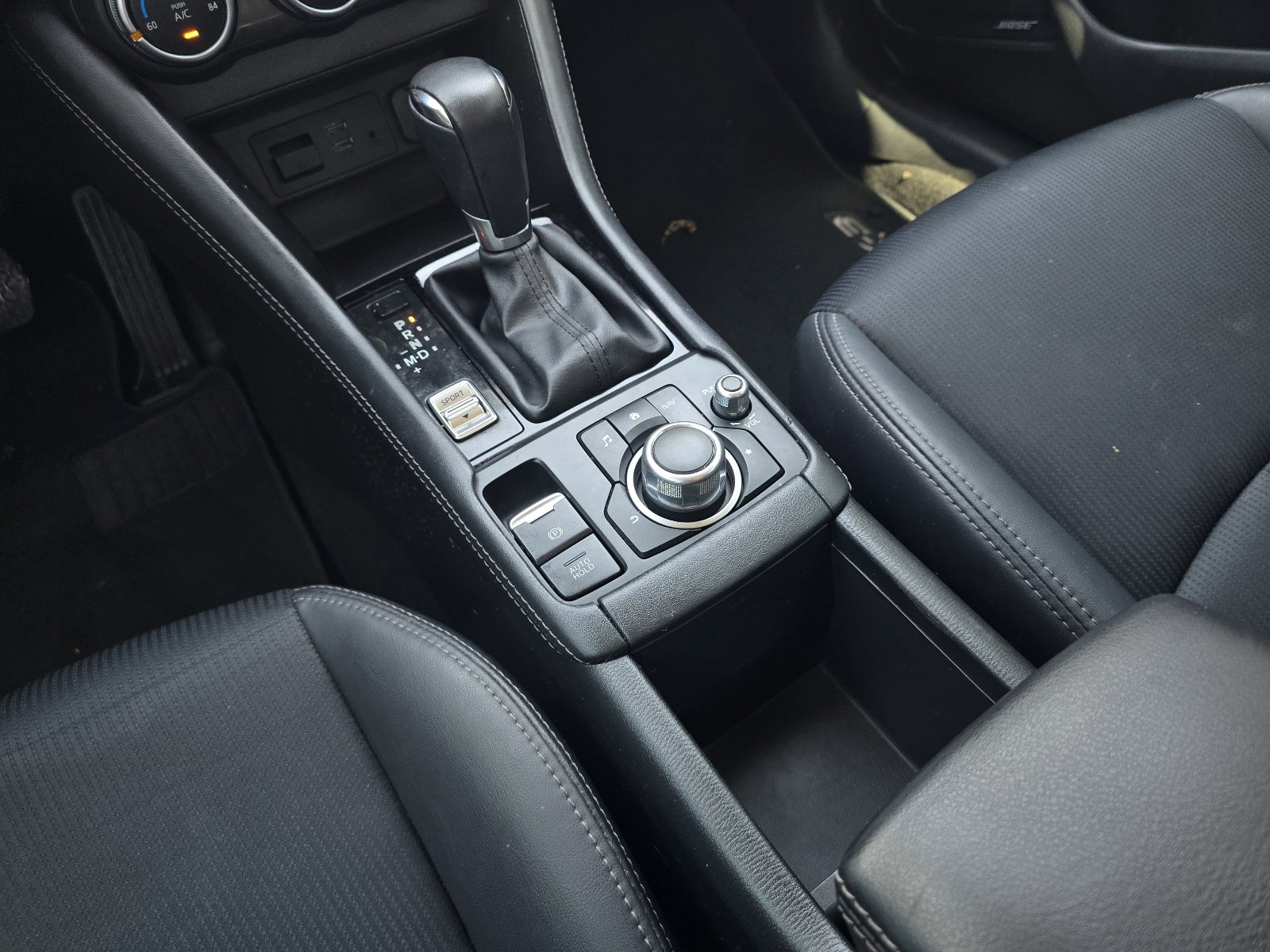 Used 2019 MAZDA CX-3 Touring w/ Preferred Equipment Package image 16