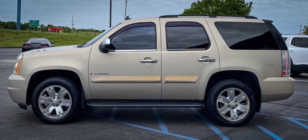 Used 2008 GMC Yukon SLE w/ Convenience Package AWD/4WD image 14