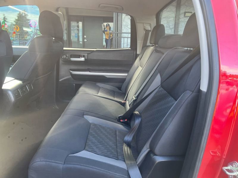 Used 2017 Toyota Tundra SR5 w/ SR5 Upgrade Package image 16