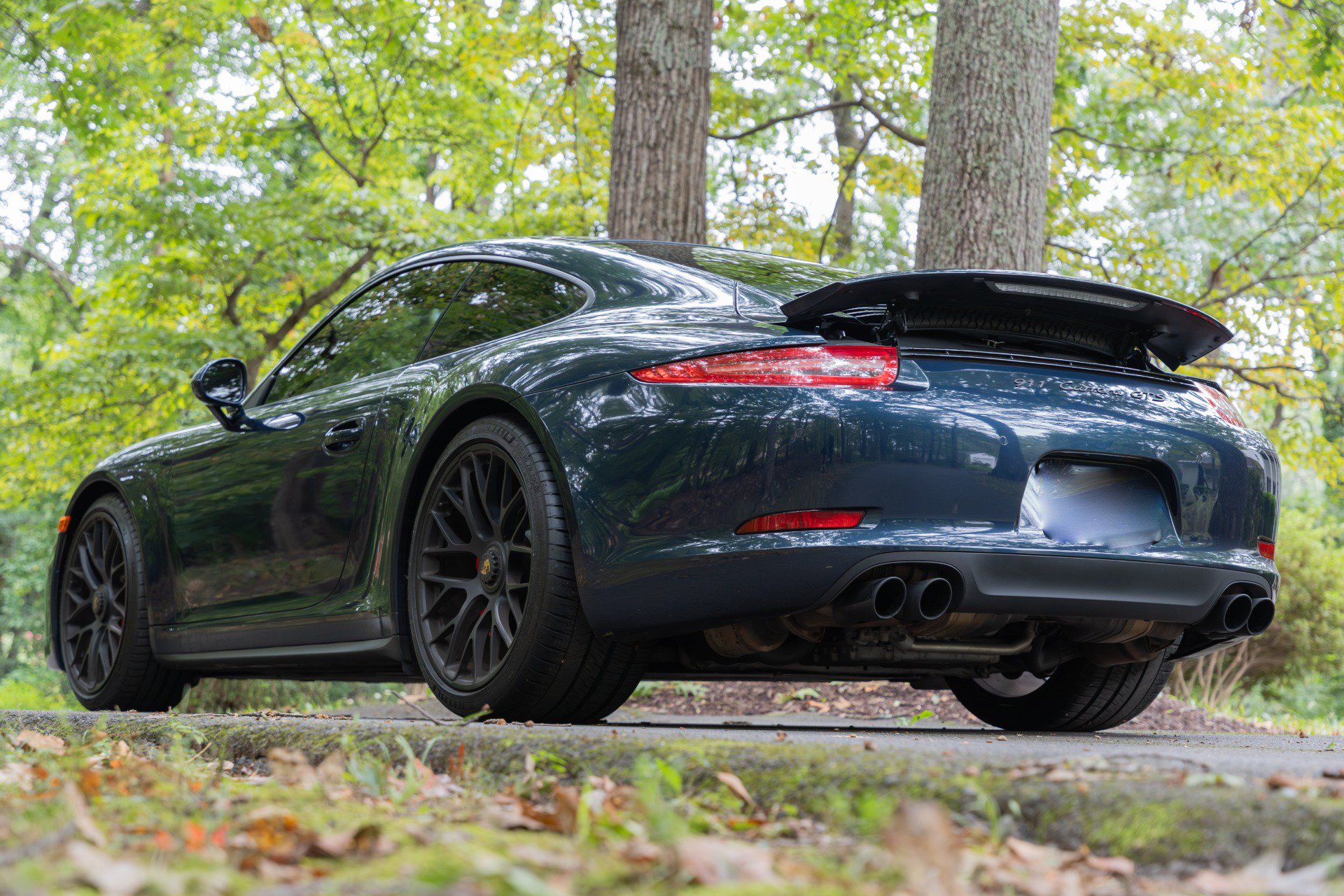 Used 2016 Porsche 911 Carrera GTS RWD image 35