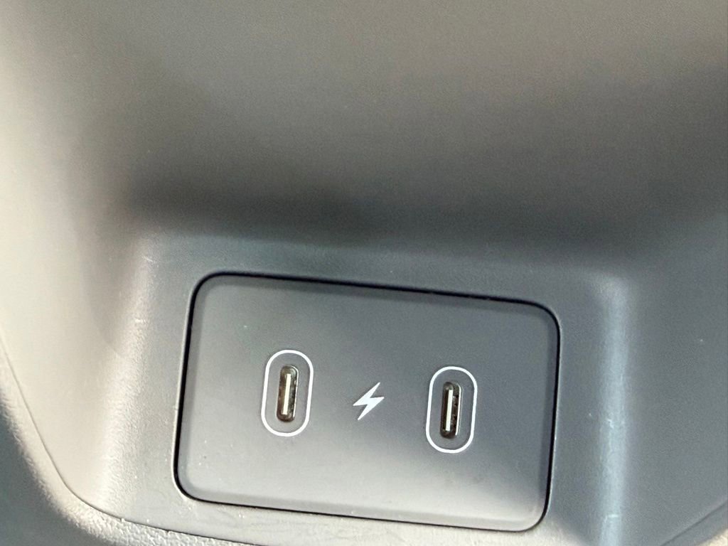Used 2024 Hyundai Elantra SE FWD image 14