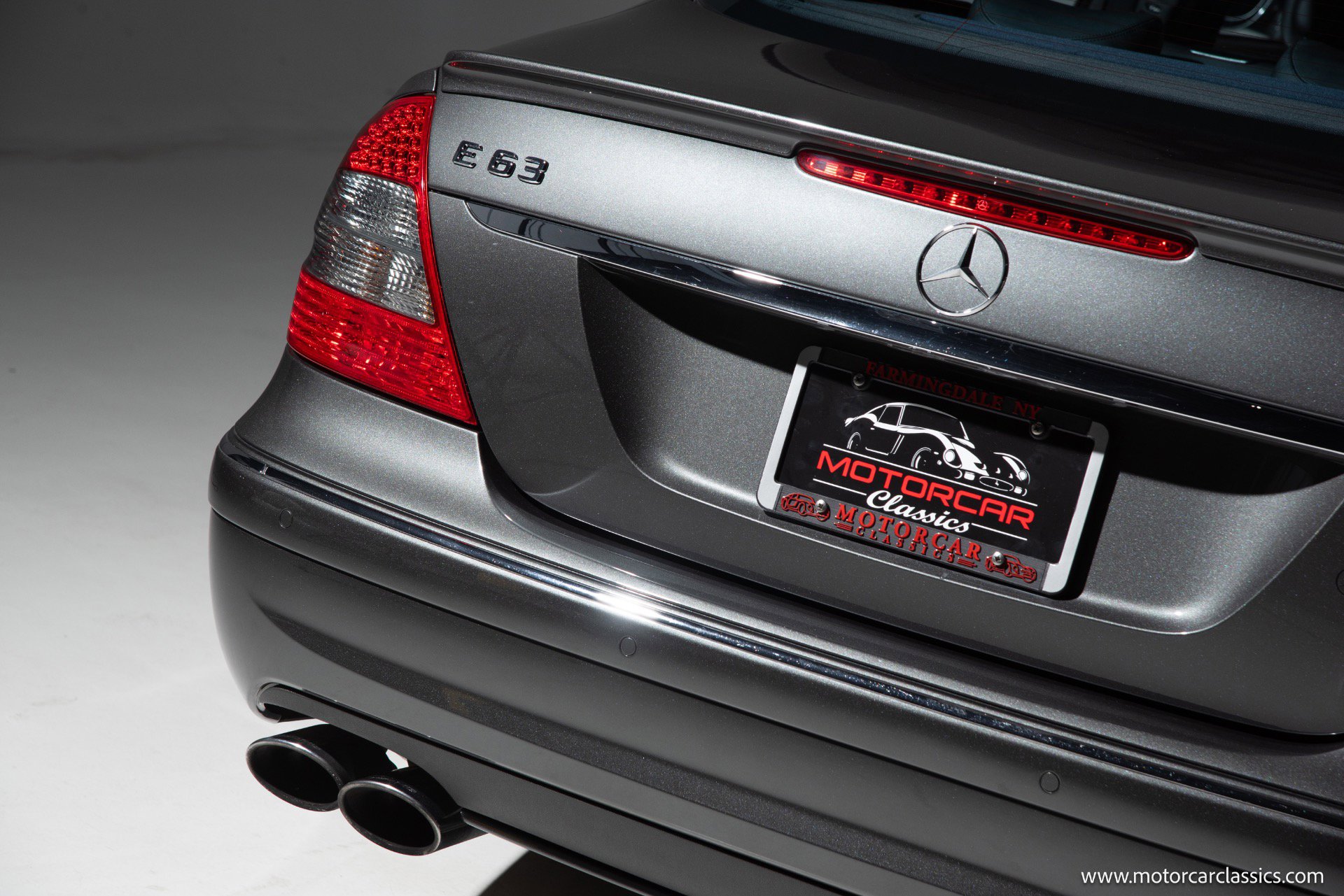 Used 2009 Mercedes-Benz E 63 AMG Sedan image 15