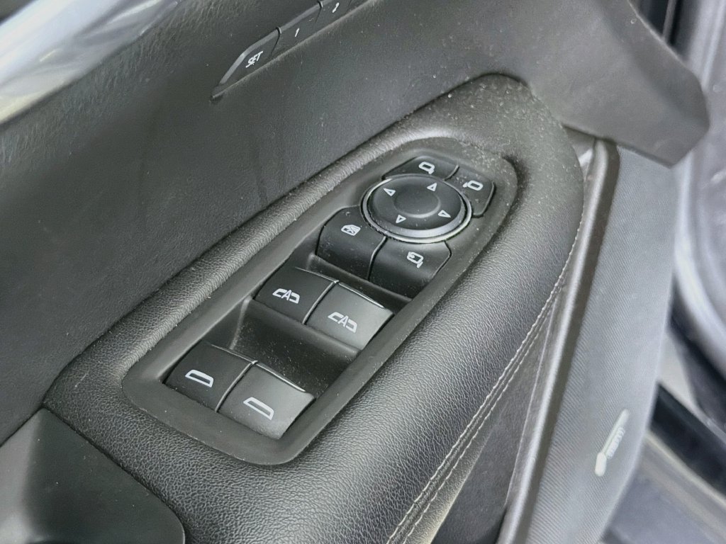 Used 2021 Cadillac XT5 Premium Luxury FWD image 23