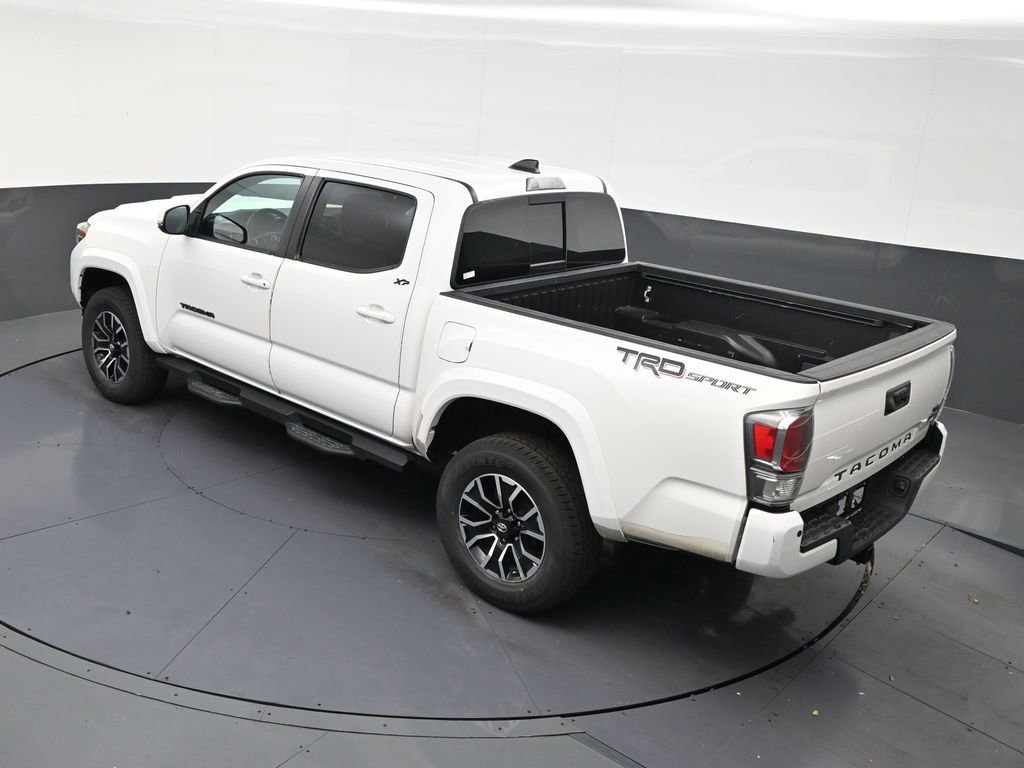 Used 2020 Toyota Tacoma TRD Sport w/ Technology Package RWD image 15