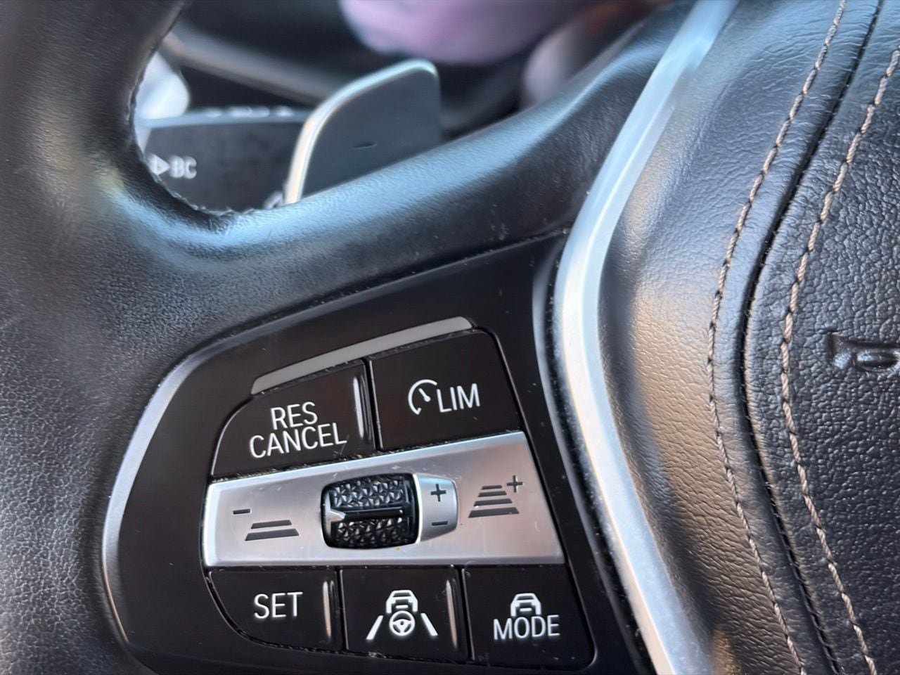 Used 2019 BMW X5 xDrive40i w/ Premium Package AWD/4WD image 27