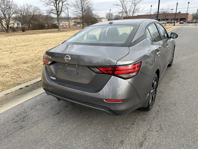 Used 2025 Nissan Sentra SV image 20