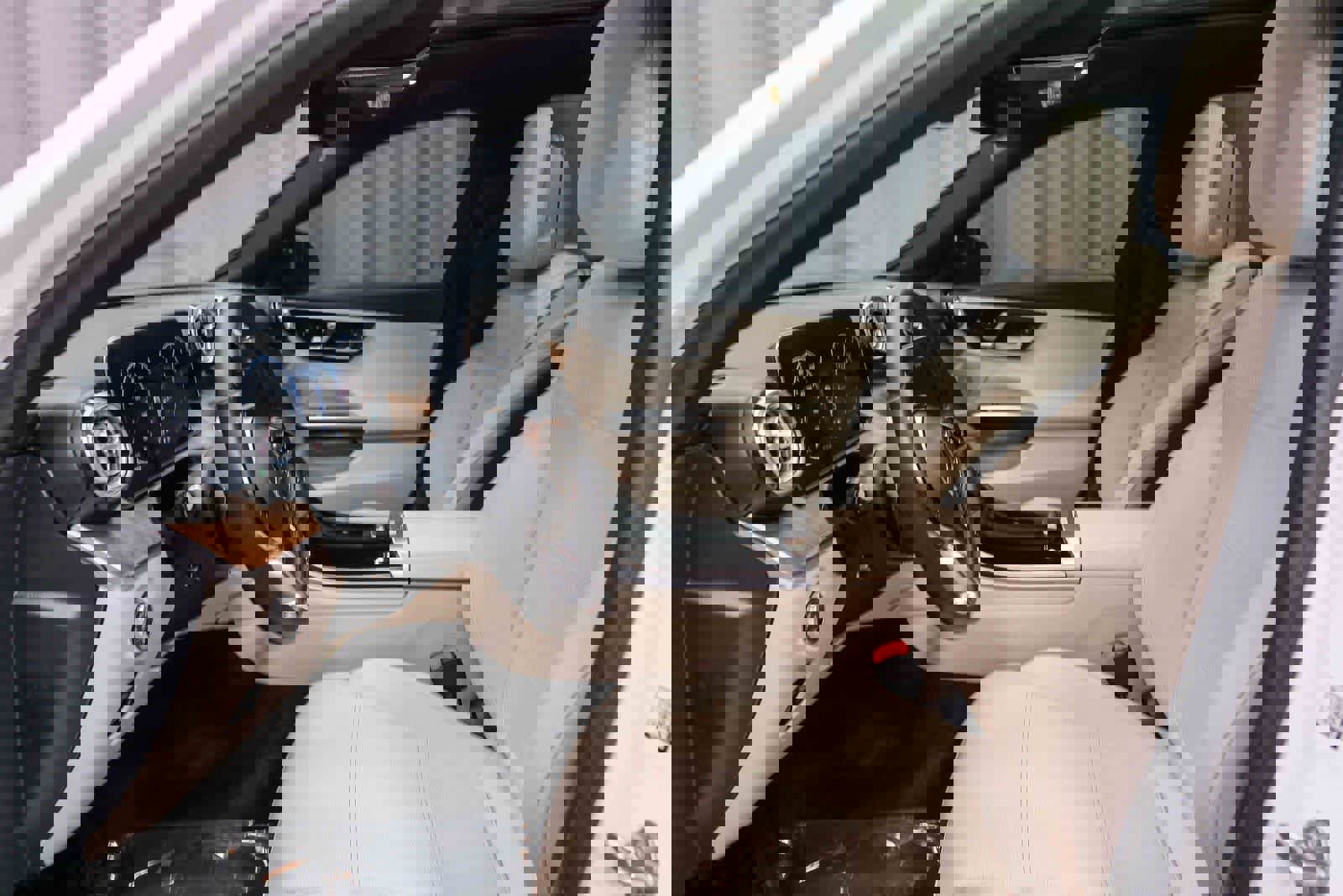 Certified 2023 Mercedes-Benz C 300 4MATIC Sedan image 18