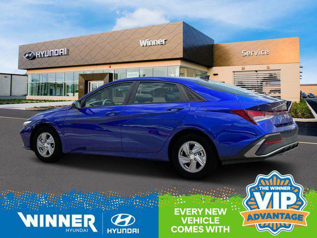 New 2025 Hyundai Elantra SE image 4