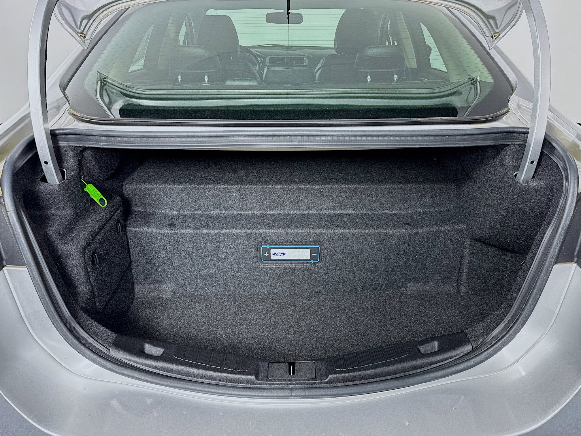 Used 2017 Ford Fusion Energi SE FWD image 24