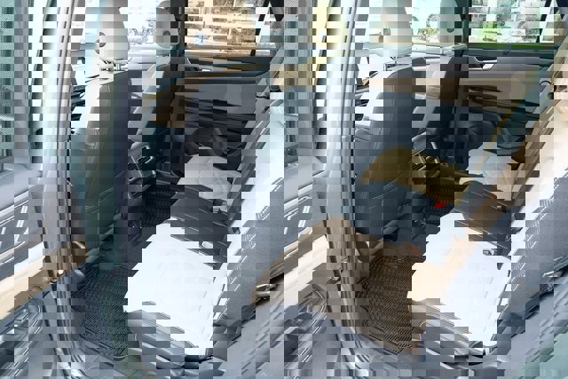 New 2026 Volkswagen Atlas Cross Sport SE image 28