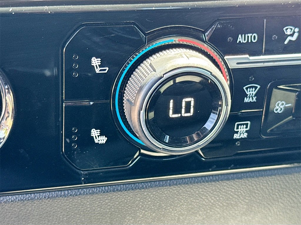 Used 2023 Chevrolet Silverado 1500 RST image 19