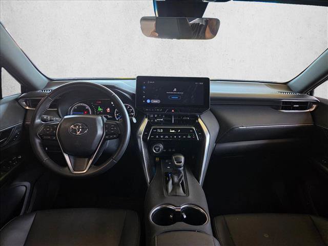 Used 2024 Toyota Venza XLE AWD/4WD image 16