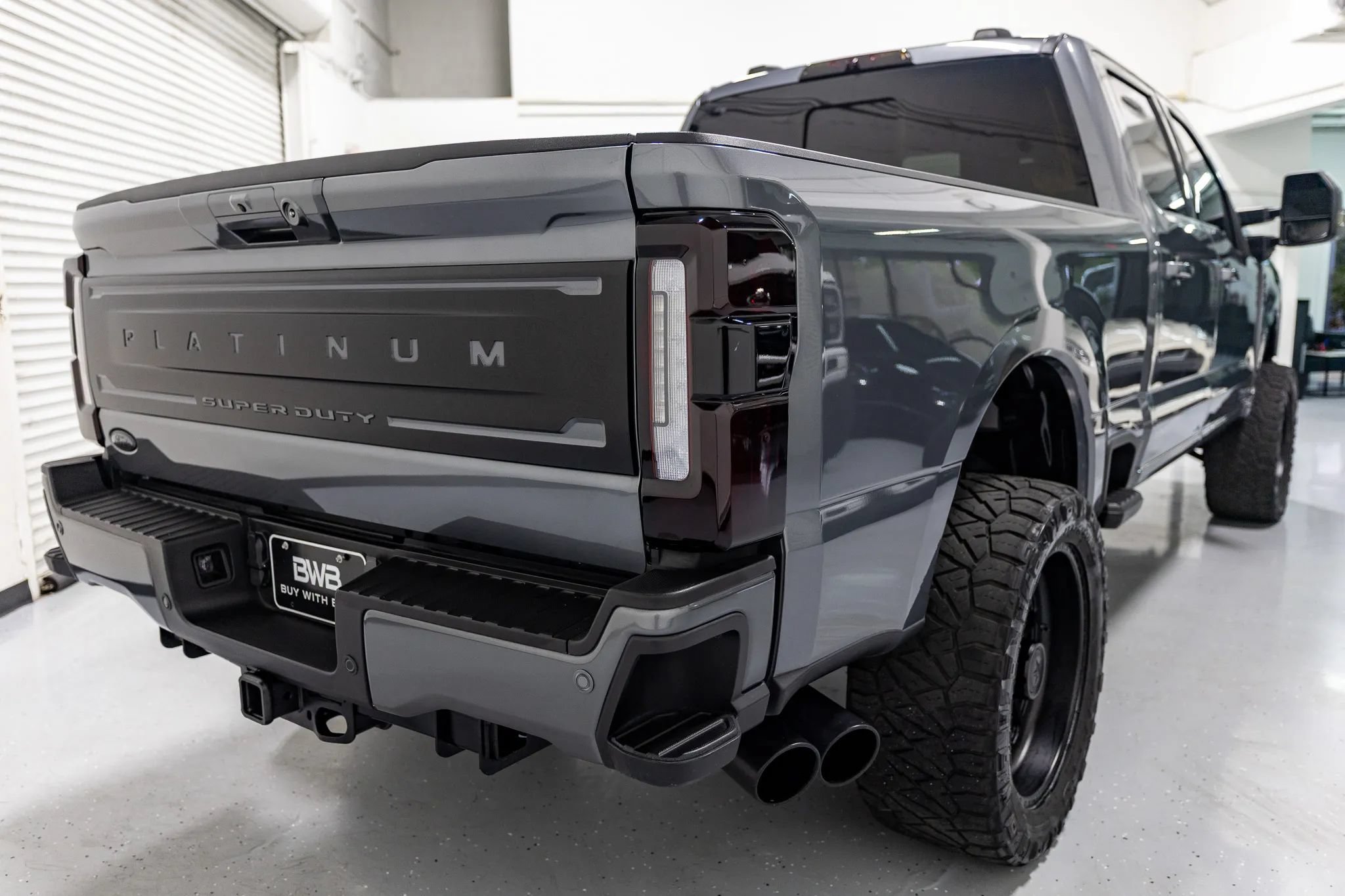 Used 2024 Ford F250 Platinum AWD/4WD image 21