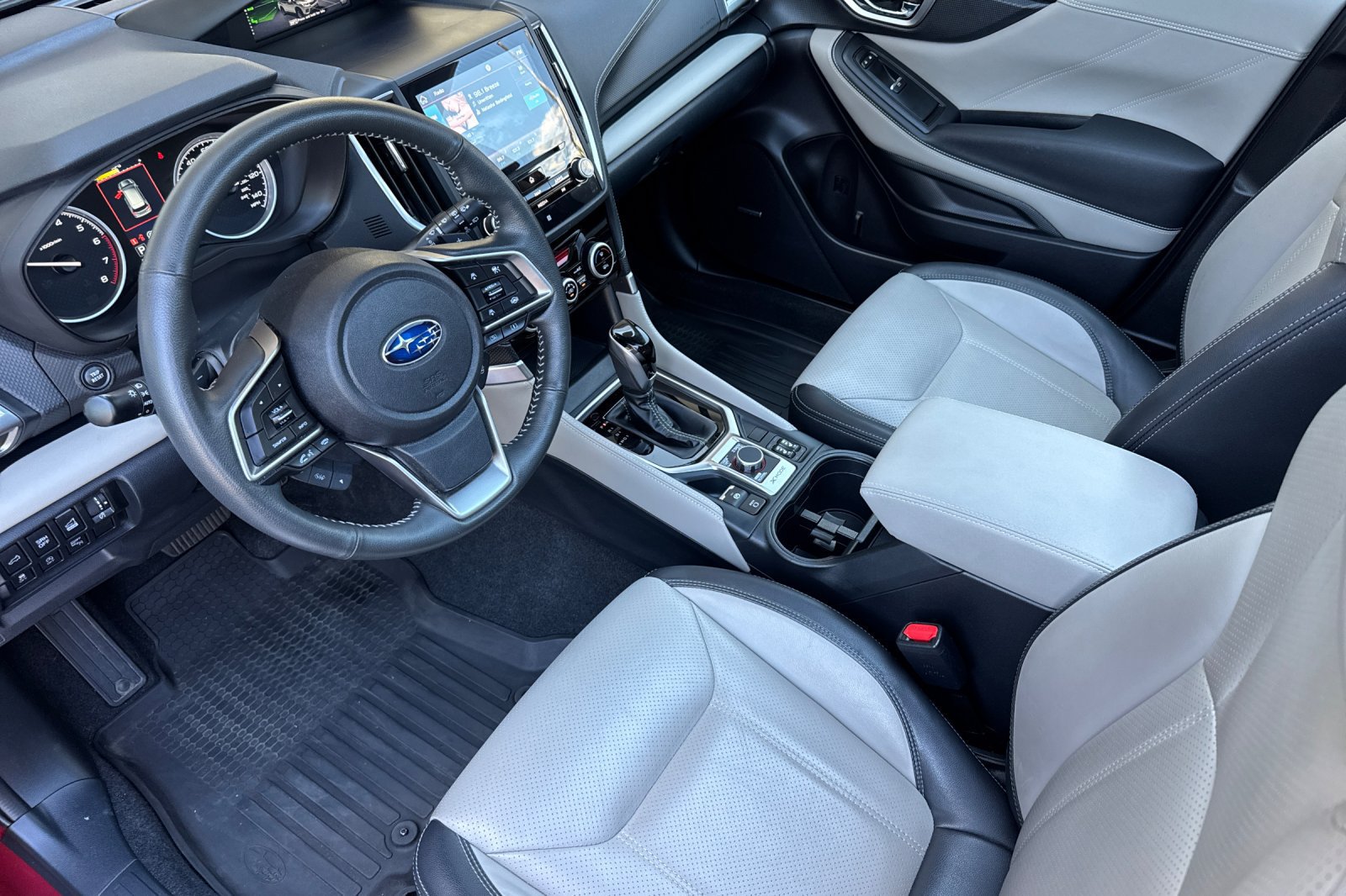 Used 2022 Subaru Forester Limited AWD/4WD image 11