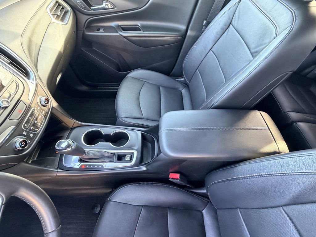 Used 2020 Chevrolet Equinox Premier image 22