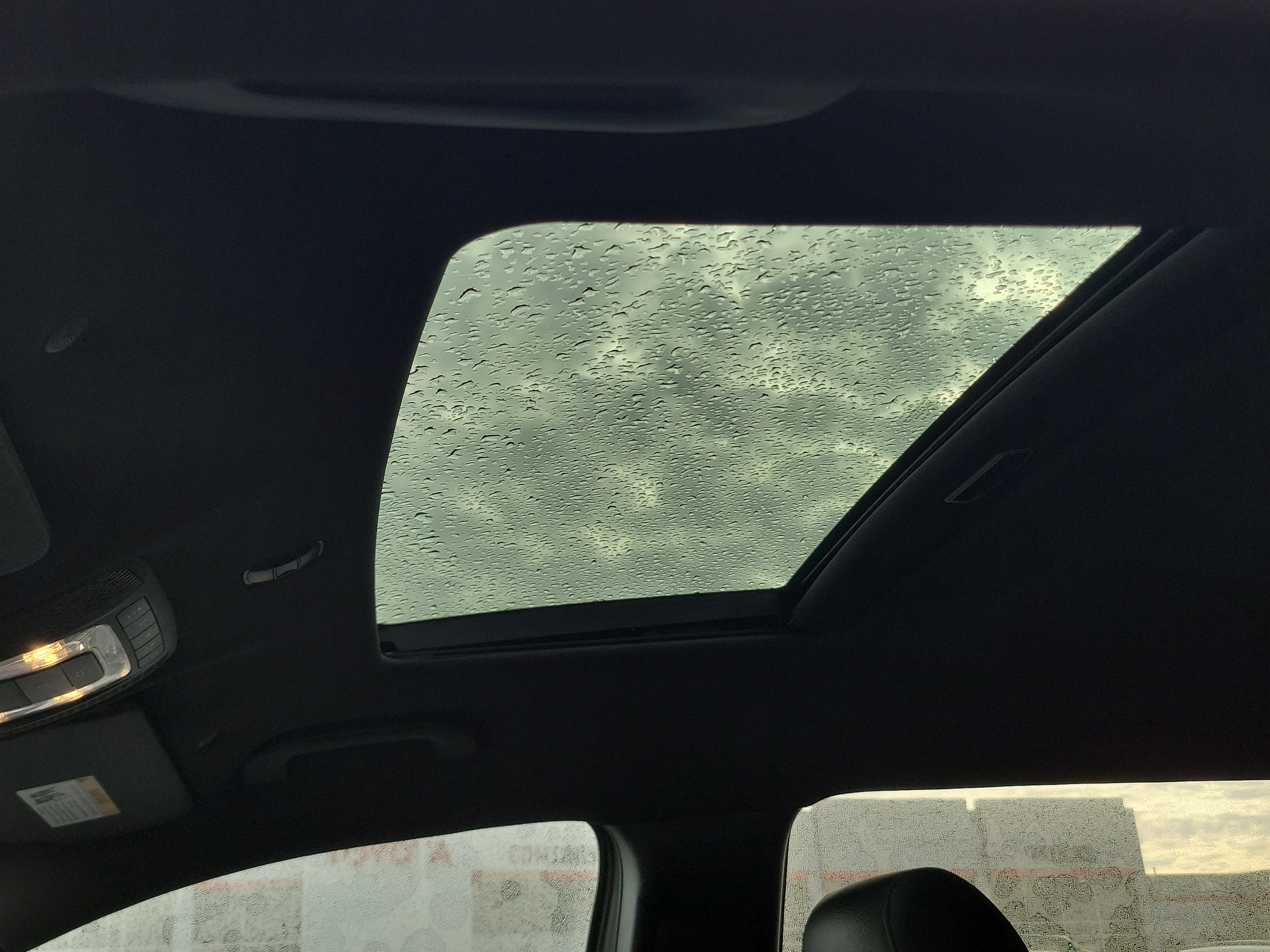 Used 2022 Mercedes-Benz GLB 250 4MATIC image 19