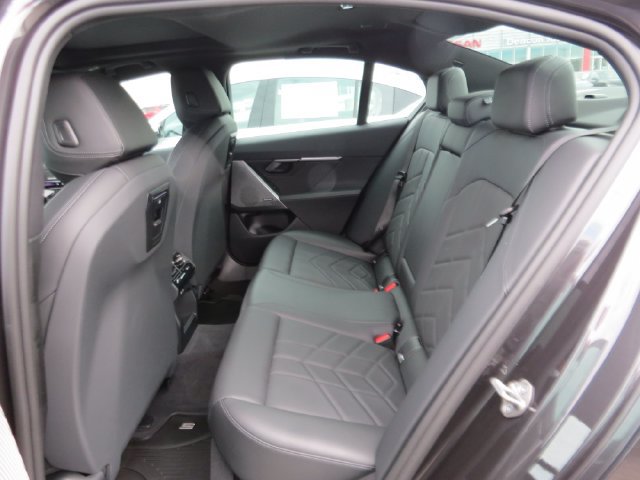 Used 2024 BMW 530i xDrive w/ Premium Package AWD/4WD image 11