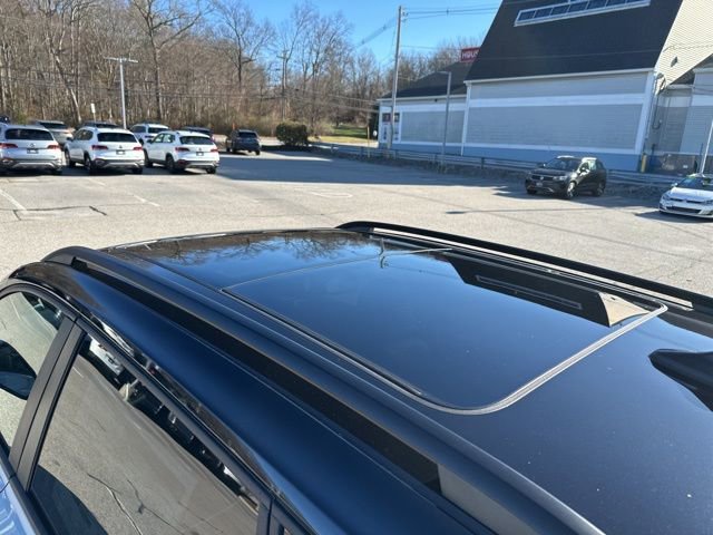 New 2026 Volkswagen Taos SE image 9