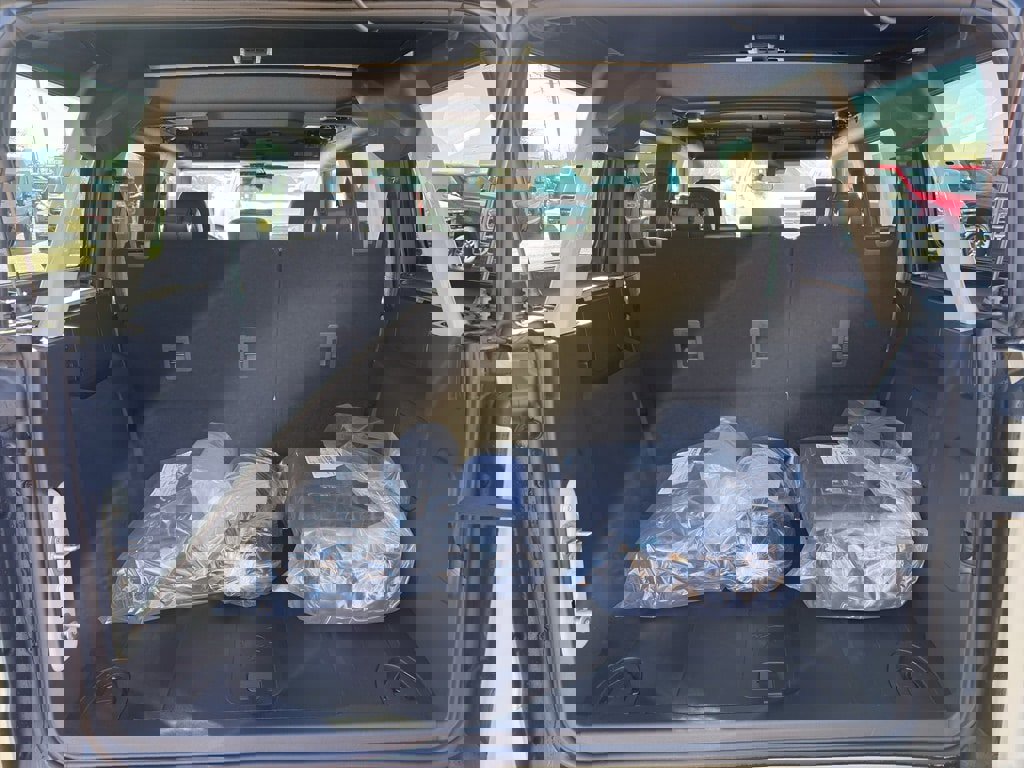 New 2025 Ford Bronco Badlands image 24