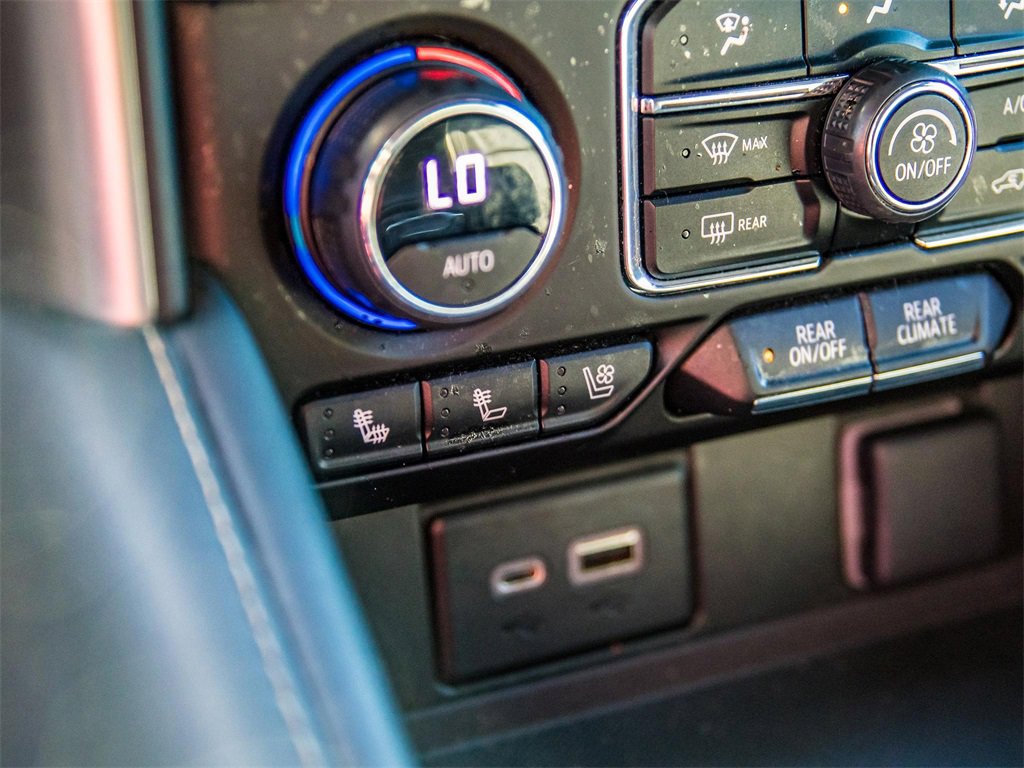 Used 2023 Chevrolet Tahoe Premier image 37