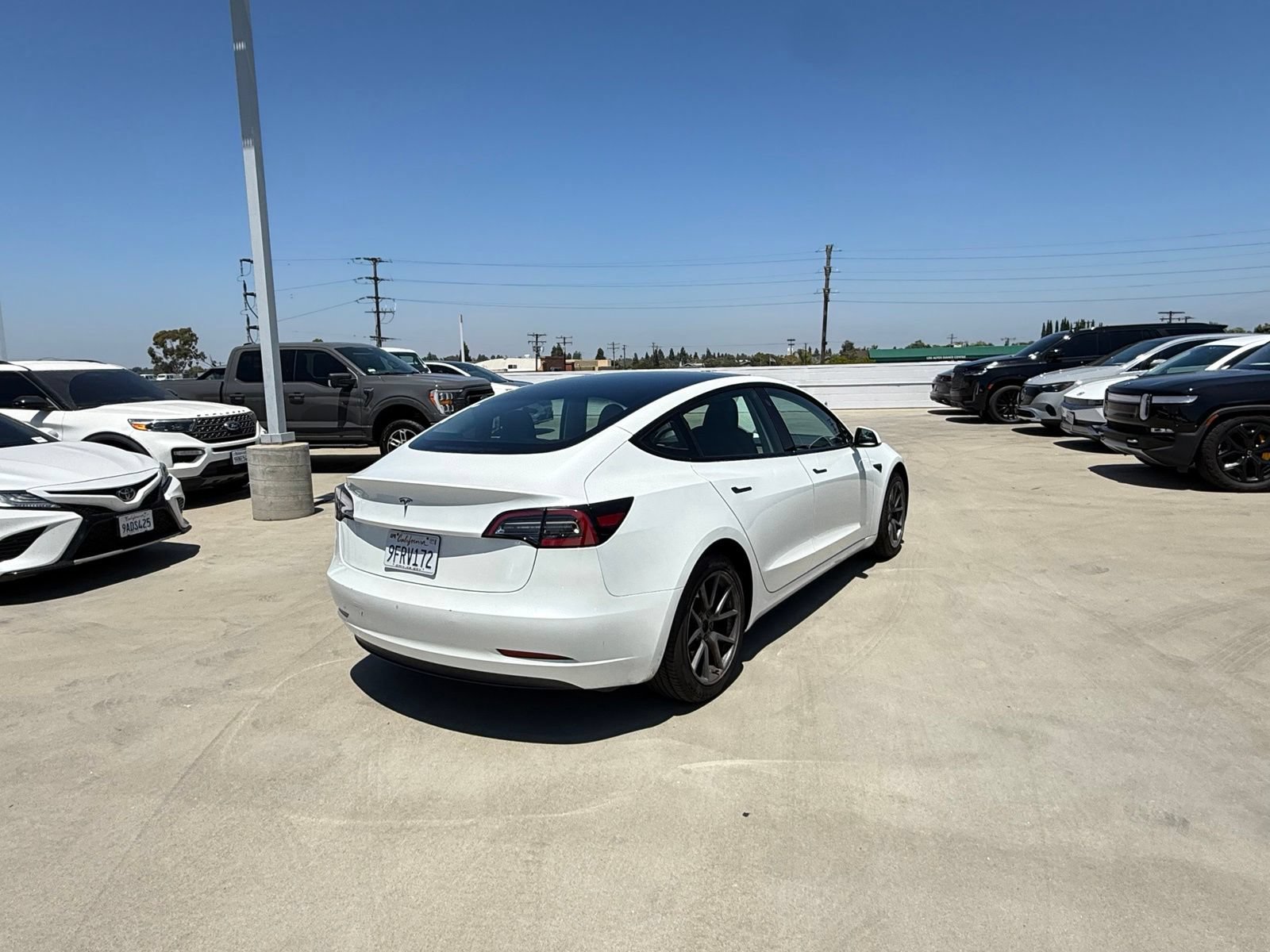 Used 2023 Tesla Model 3 Standard Range RWD image 3