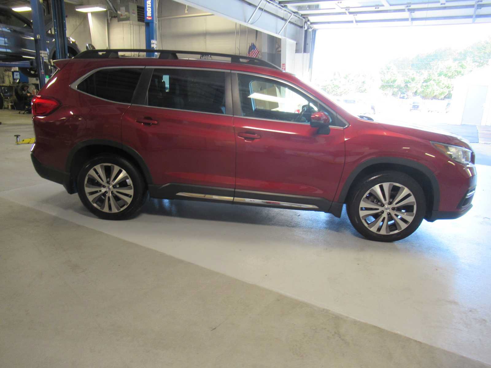 Used 2021 Subaru Ascent Limited AWD/4WD image 4
