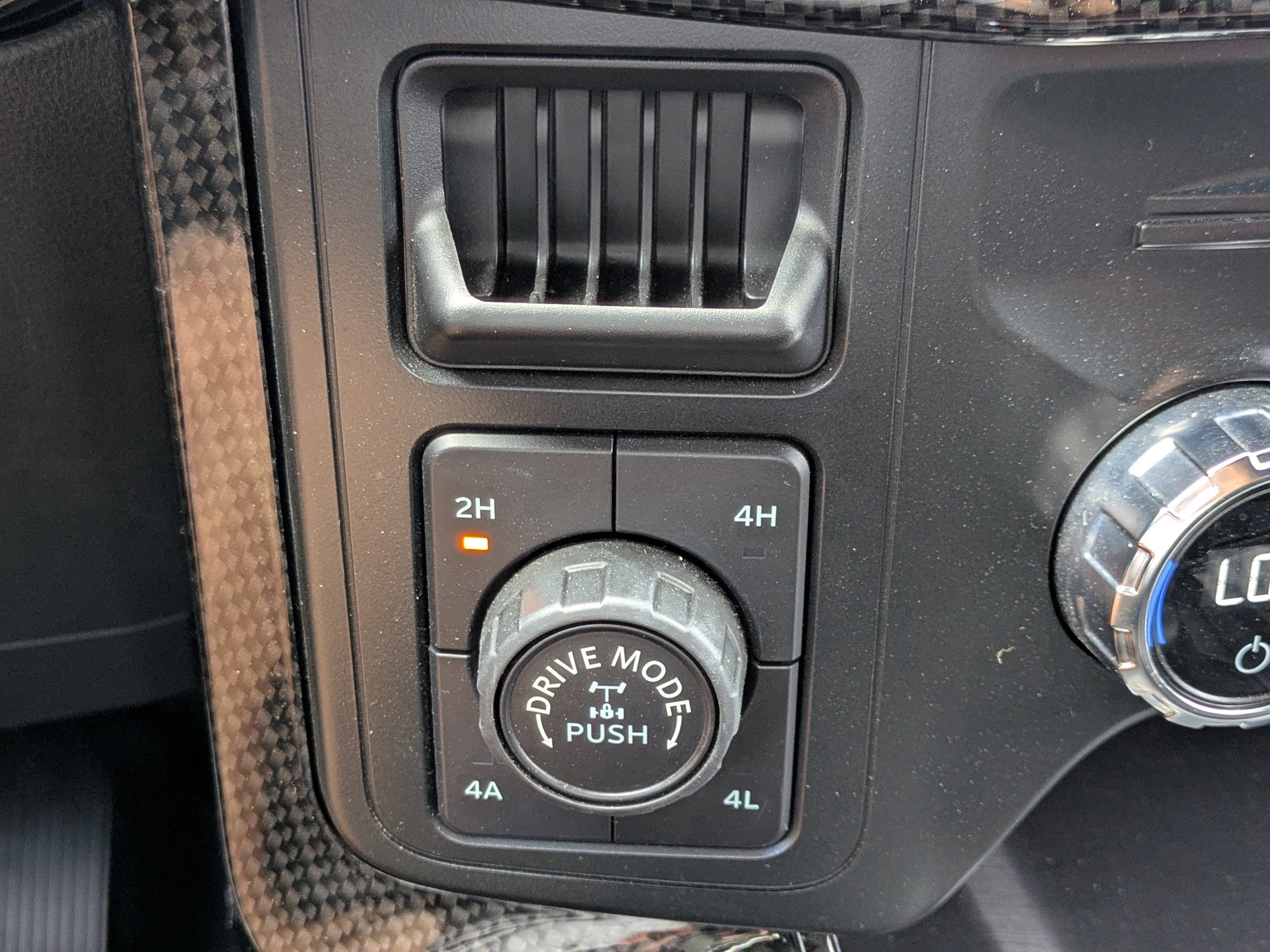 Used 2021 Ford F150 Lariat w/ Equipment Group 502A High AWD/4WD image 30