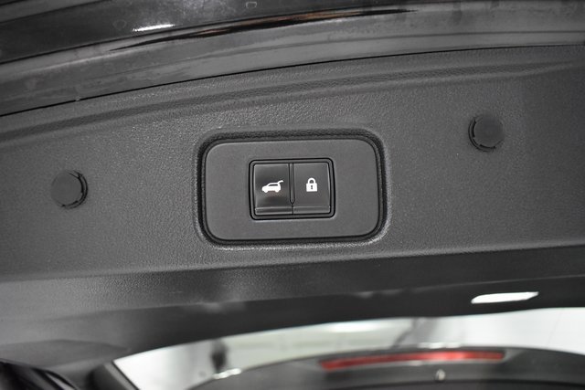 Used 2022 Nissan Pathfinder SL w/ Lighting Package (N92) image 34