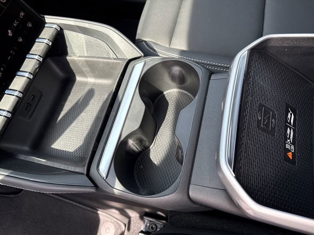 New 2026 GMC Terrain Elevation w/ Elevation Premium Package AWD/4WD image 27