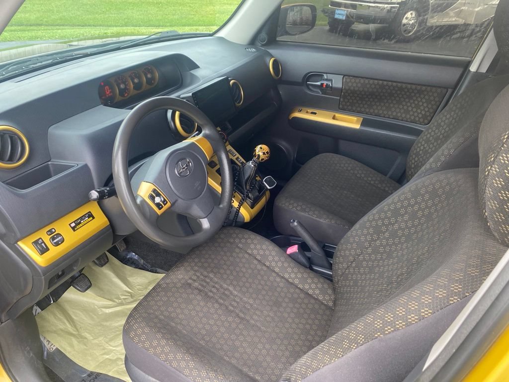 Used 2008 Scion xB FWD image 10