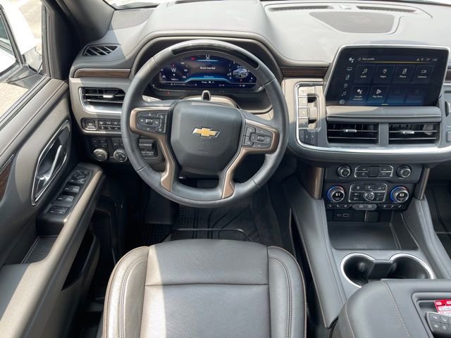 Used 2024 Chevrolet Tahoe High Country w/ Advanced Technology Package image 6