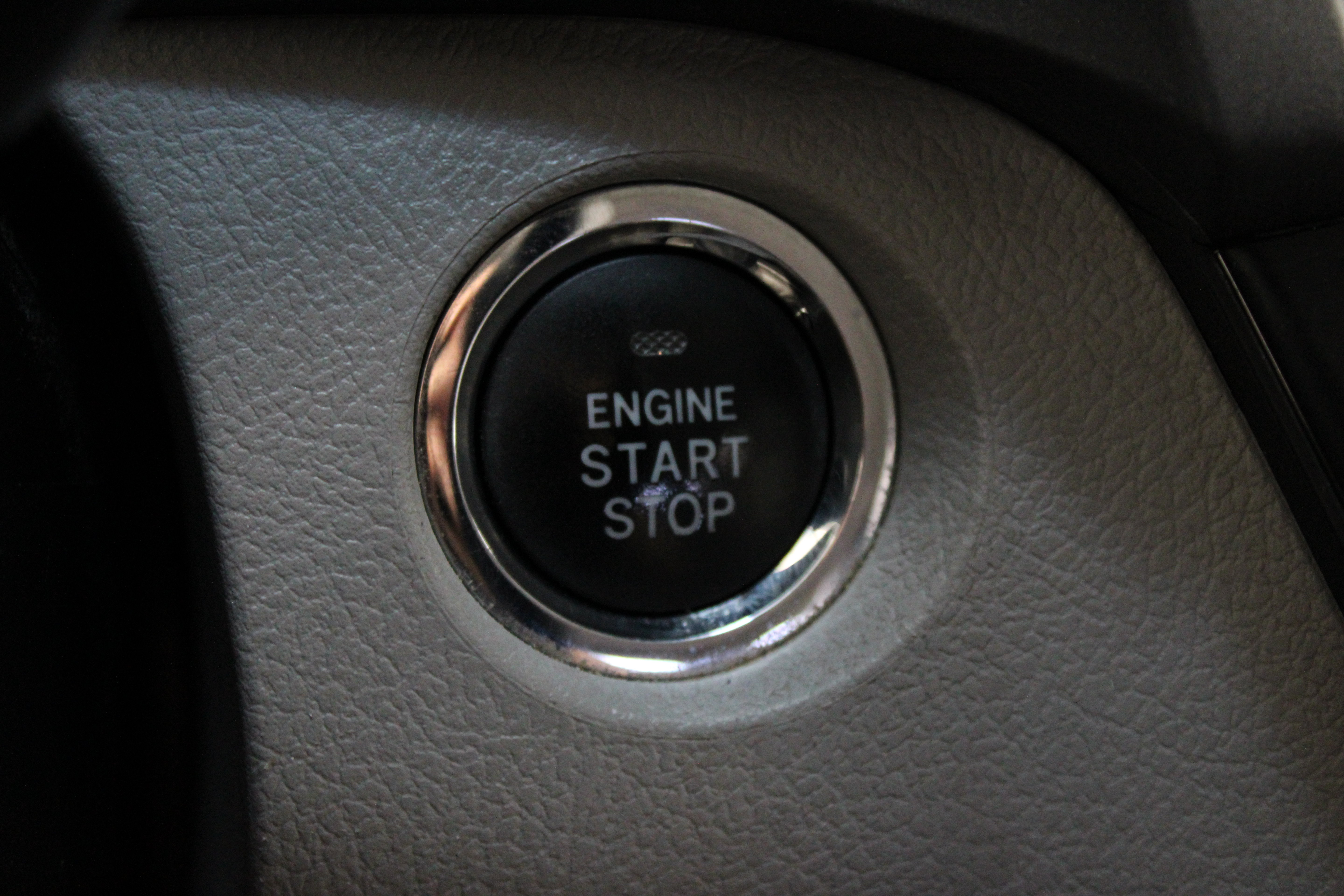 Used 2015 Toyota Sienna XLE AWD/4WD image 18