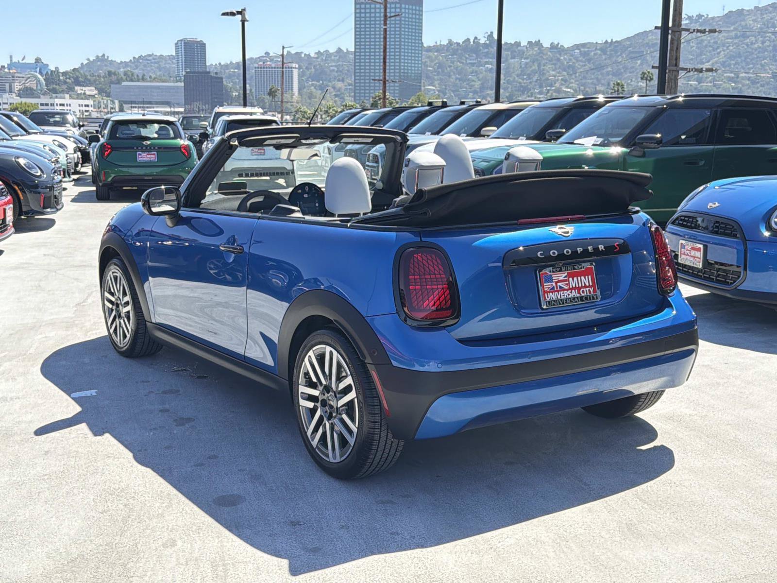 Used 2026 MINI Cooper S FWD image 4