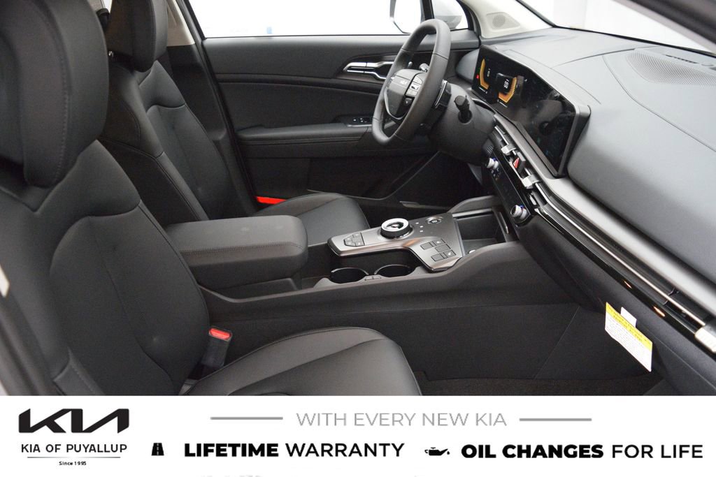 New 2026 Kia Sportage EX image 16