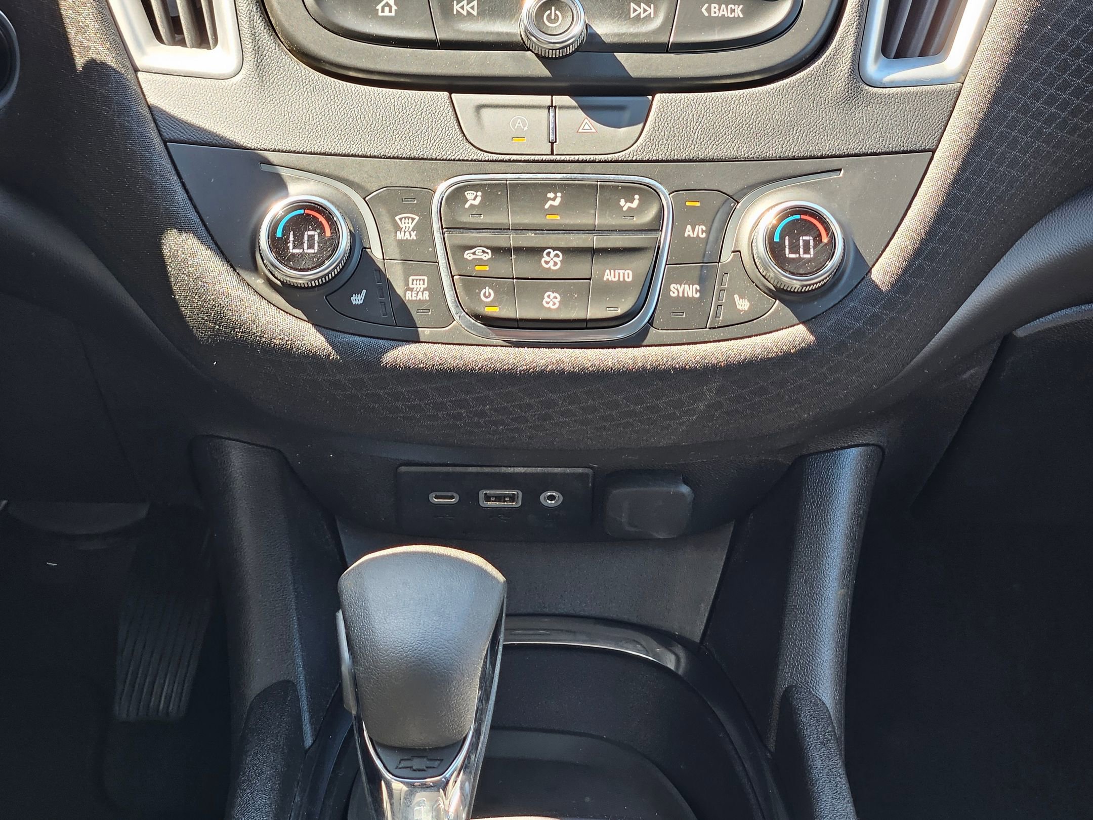 Used 2024 Chevrolet Malibu LT image 13