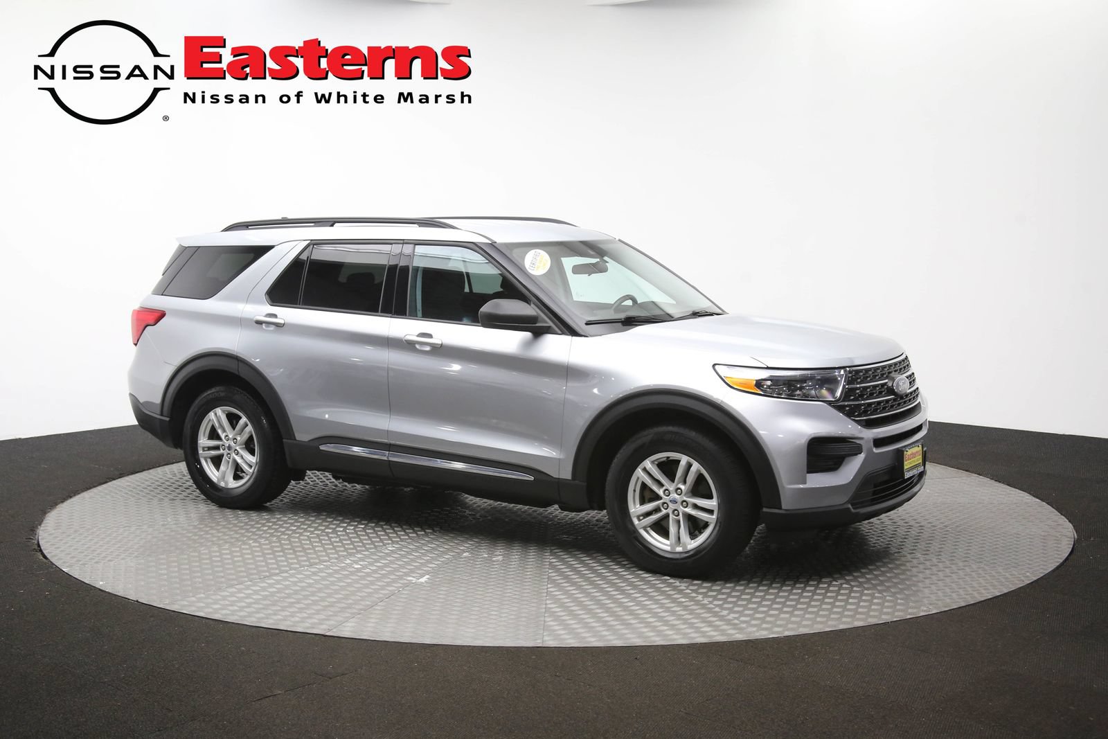 Used 2023 Ford Explorer XLT RWD image 42