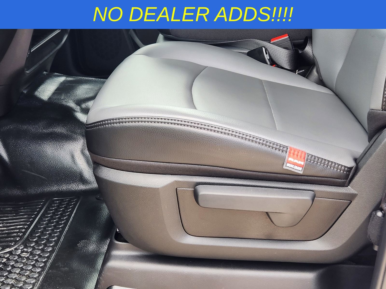 New 2026 RAM 2500 Tradesman w/ Chrome Appearance Group AWD/4WD image 22