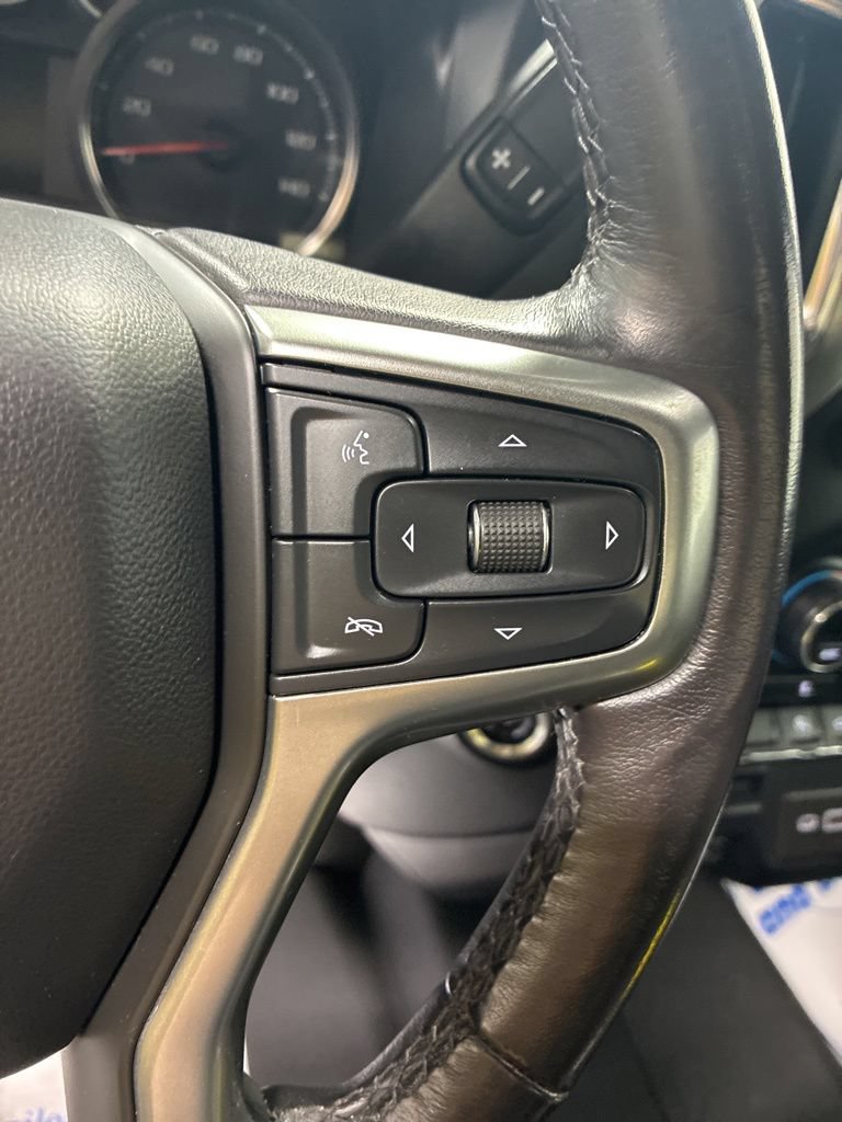 Used 2021 Chevrolet Silverado 1500 RST AWD/4WD image 16
