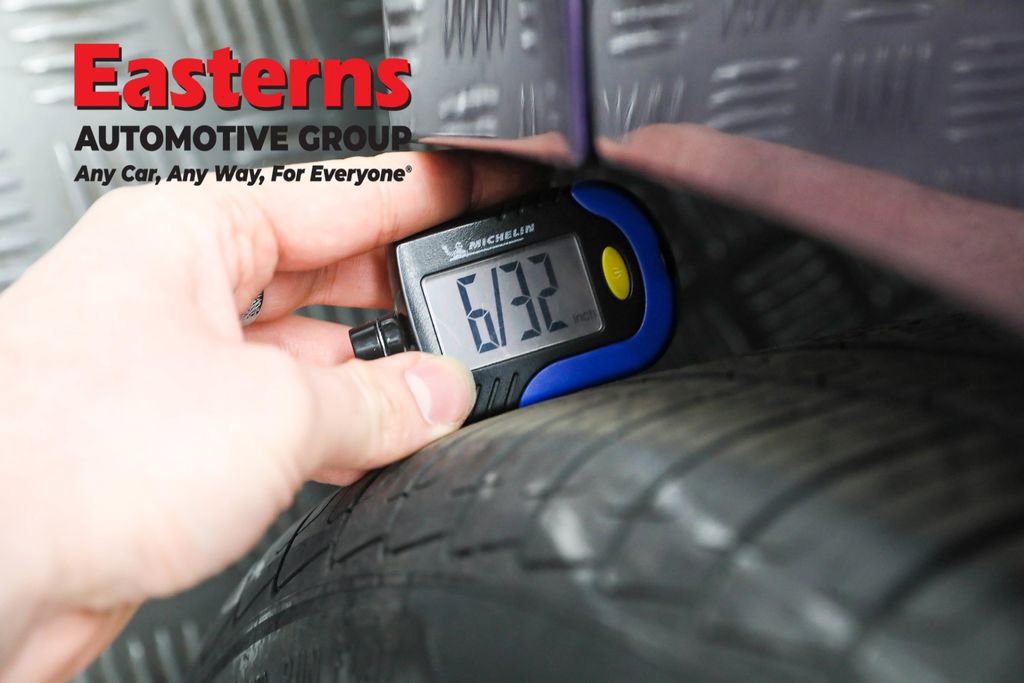 Used 2024 BMW 230i 230i w/ Premium Package image 26