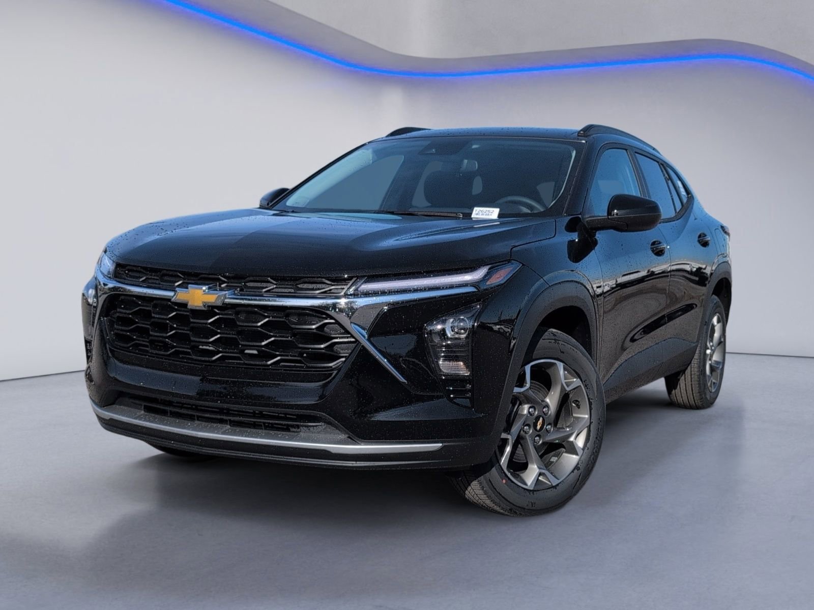 New 2026 Chevrolet Trax LT w/ Driver Confidence Package image 2
