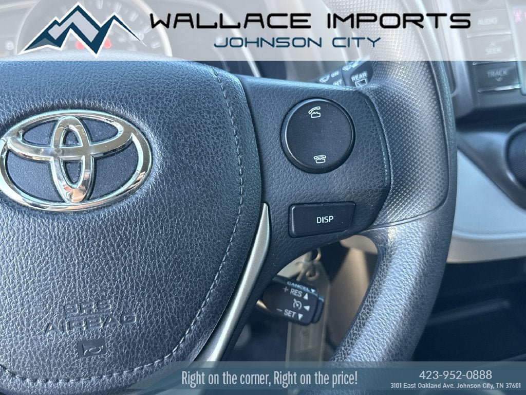 Used 2013 Toyota RAV4 LE FWD image 28